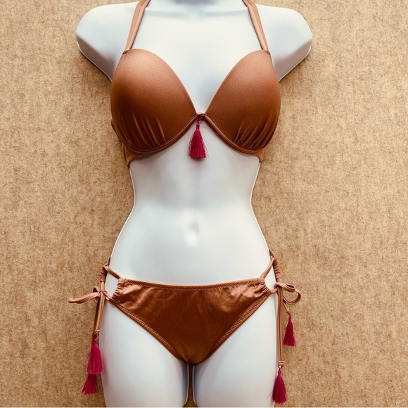 NWOT Shade & Shore Underwire Top Tassel Bottom Bathing Suit Bikini, 36C - Picture 1 of 8